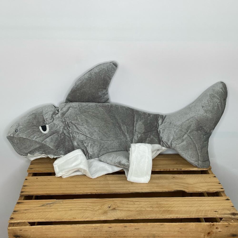 Spooky Night shark dog's costume small